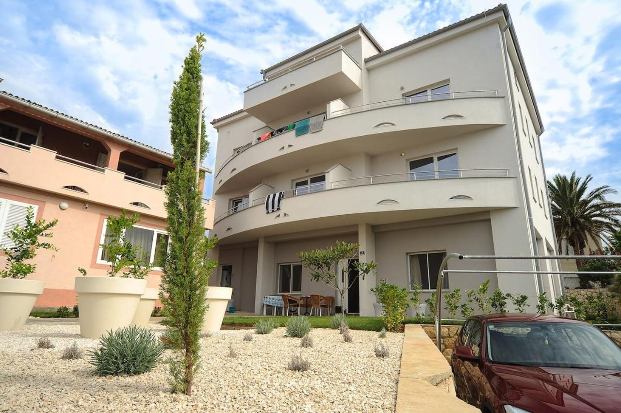 Apartment Avada Новаля Екстер'єр фото