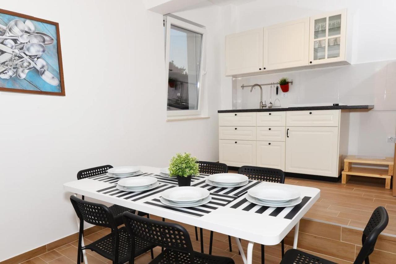 Apartment Avada Новаля Екстер'єр фото
